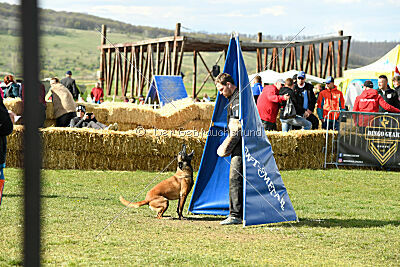 Anouka vom Mittelpunkt