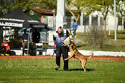 Cherokee vom Esadera