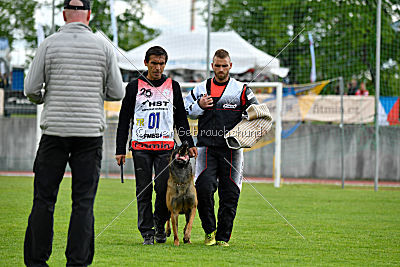 Parendo Vinces Cordell Walker